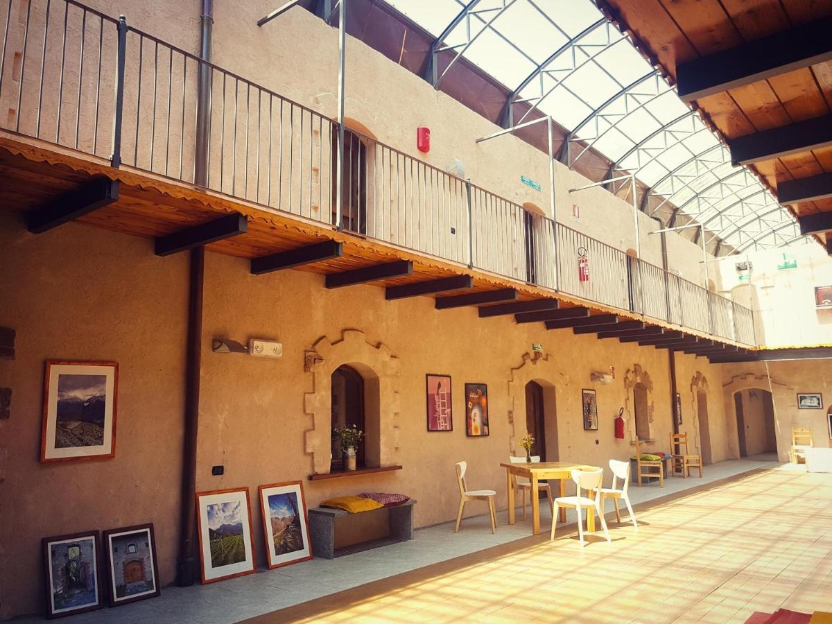 Forte Di Machaby Pansiyon Arnad Dış mekan fotoğraf